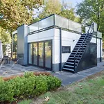 Holiday Home Maridu Forest Cube